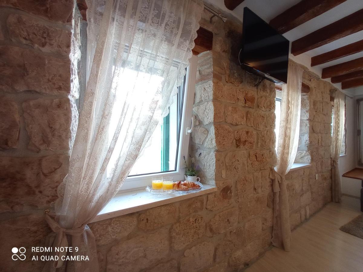 Studio Makala Apartment Trogir Luaran gambar