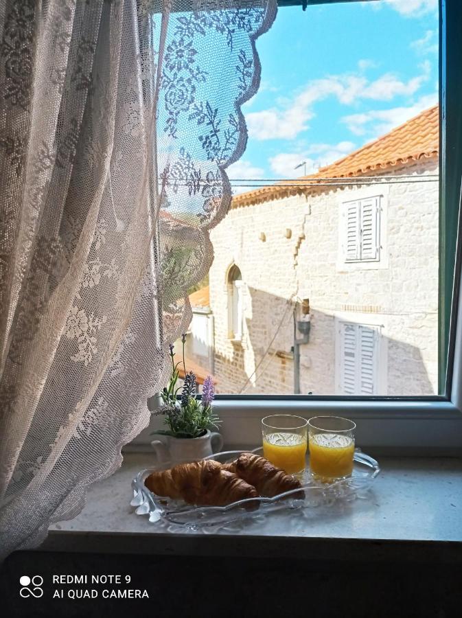 Studio Makala Trogir Luaran gambar